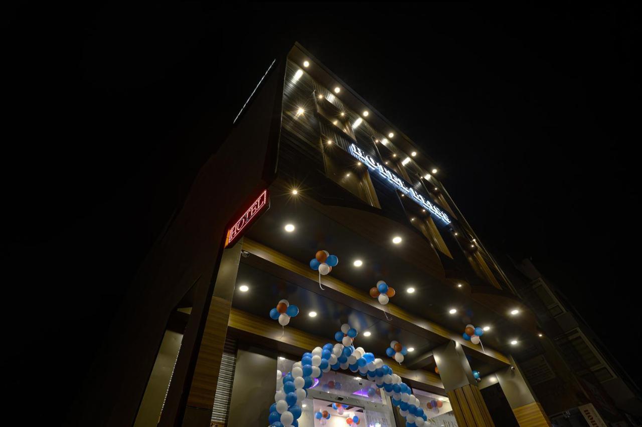 Hotel Bliss Zirakpur Zewnętrze zdjęcie