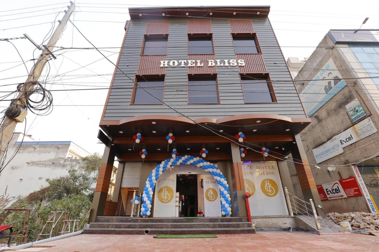 Hotel Bliss Zirakpur Zewnętrze zdjęcie